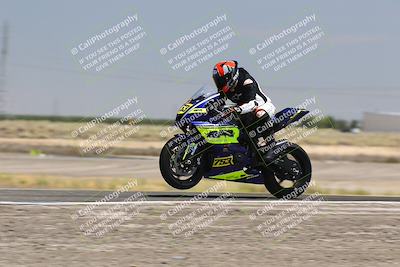media/Aug-03-2025-TrackDaz (Sun) [[bf4a71acf9]]/A Group/12pm (Wheelie Bump)/